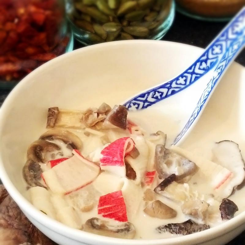 Sup Hed czyli tajska zupa grzybowa